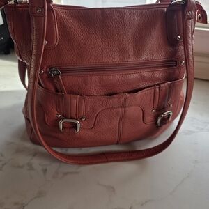 Stone Mountain Accessories Salmon Pebbled Leather Crossbody Shoulder Bag